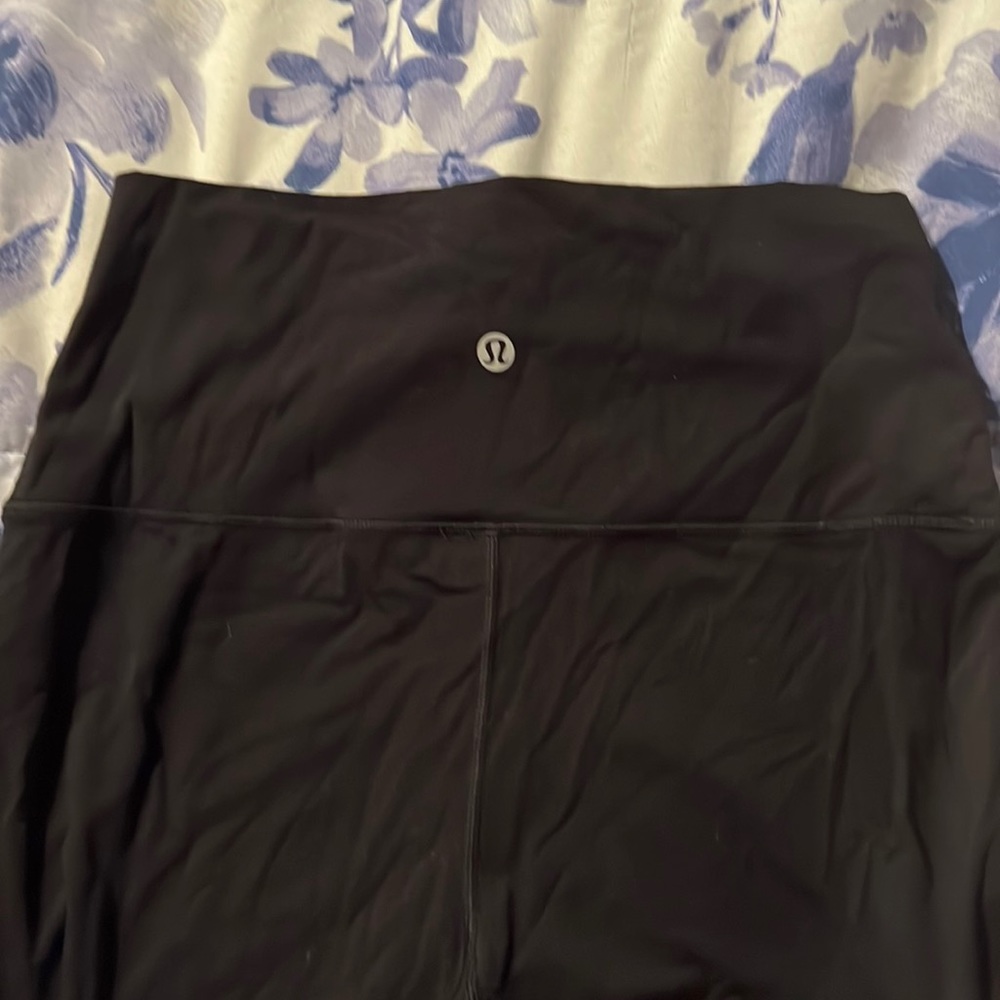 Great black align lululemon size 10